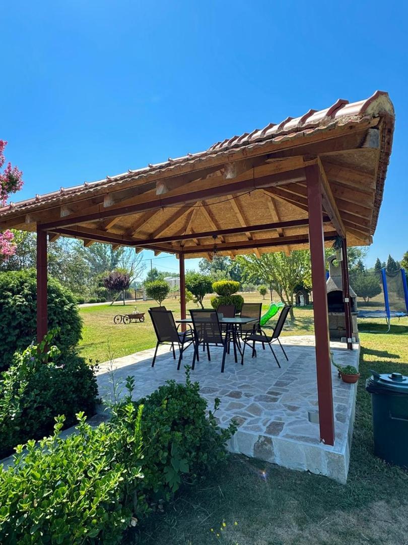 Casa Family Hotel Ulcinj Buitenkant foto